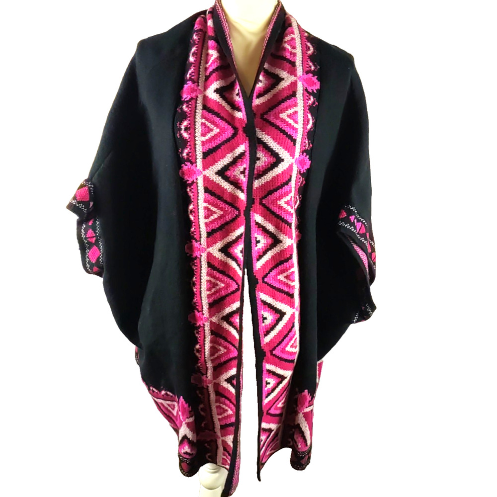 The Pioneer Woman Women's Vest Size Large Extra Large Black Red Aztec Design...